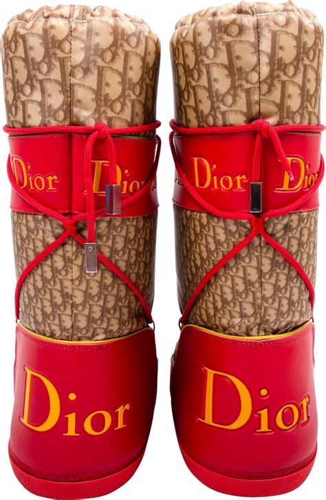 christian dior rasta moon boots.